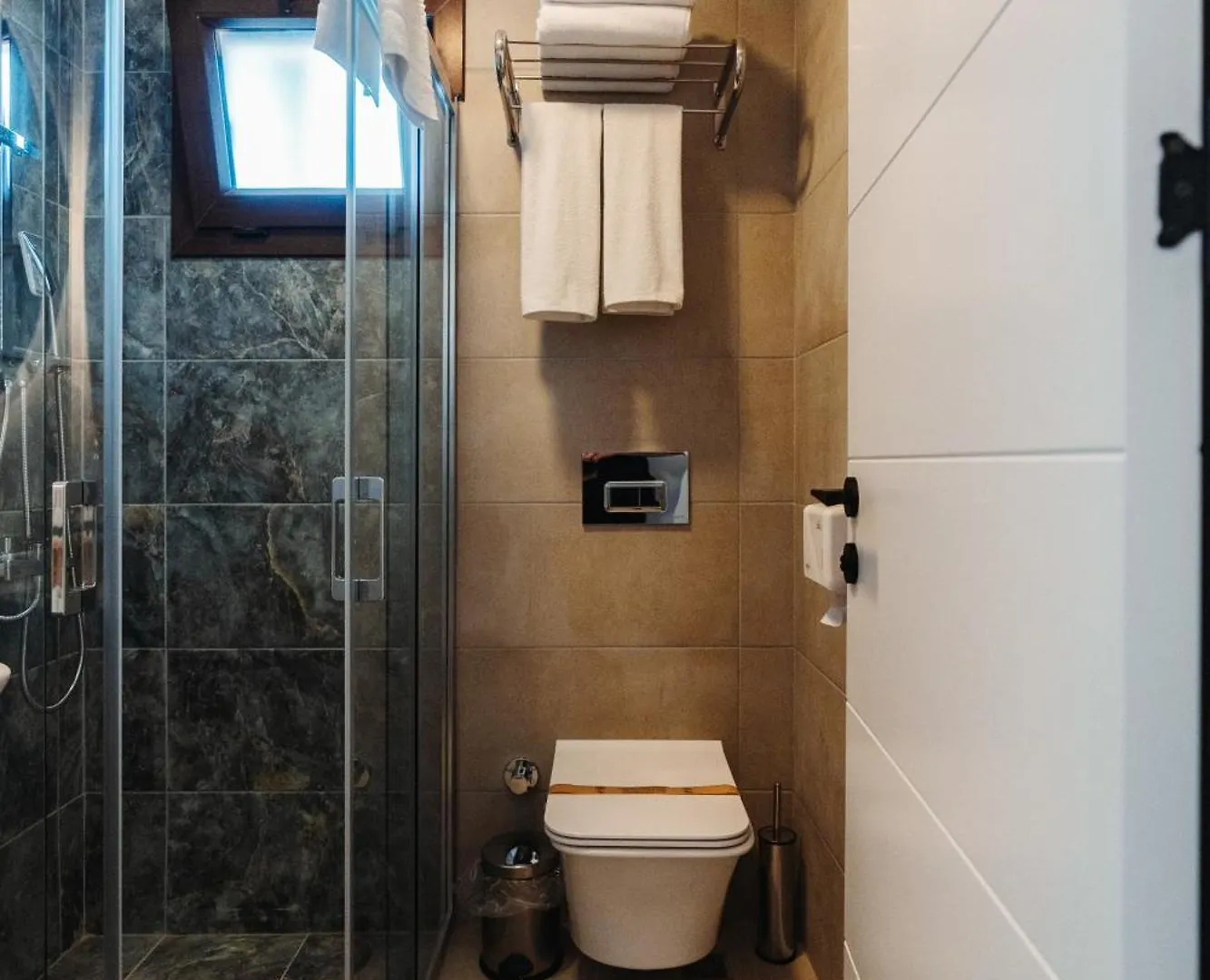 Rodones 1924 Otel Urla
